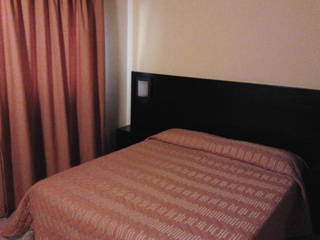 Agrihotel Papaya San Pietro Apostolo Habitación foto